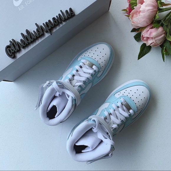Nike Custom Painted Air Force 1 Mid - Powder Blue - Picture 8 of 13